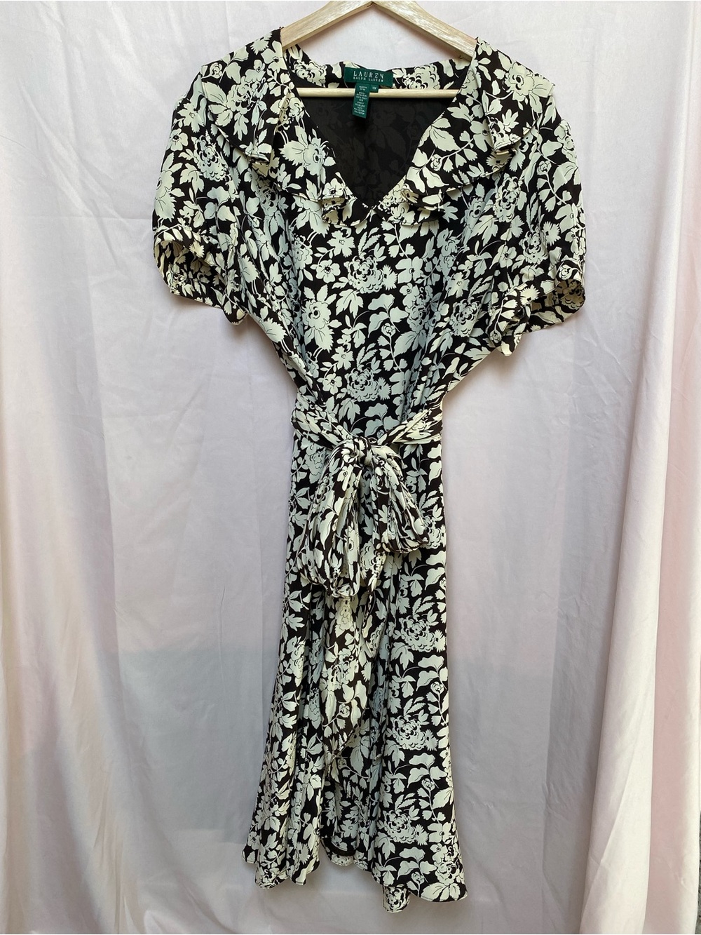 Lauren Ralph Lauren Silk Floral Dress Size 18W Ruffle Collar Tie Waist Romantic